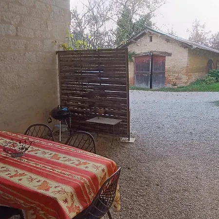 Domaine De Laubal Hébergement de vacances *