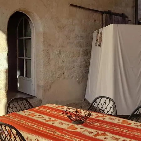 Domaine De Laubal Hébergement de vacances *